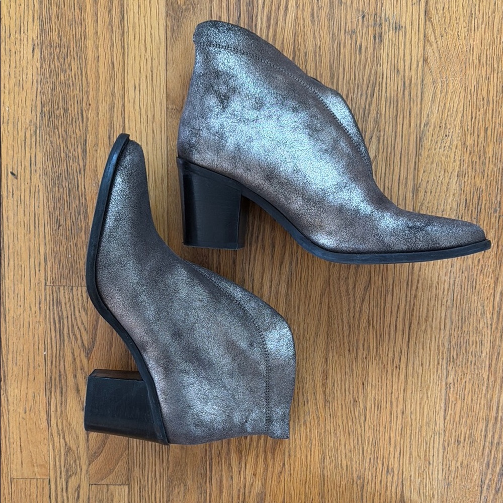 Metallic Gray Women's Block Heel Booties Diba True Karma 9.5 👀